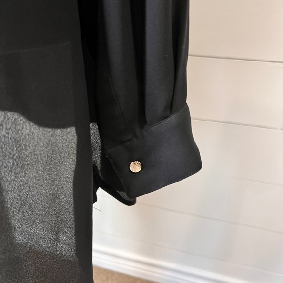 CeCe Black Semi Sheer Long Sleeve Button Down Tunic Top Size M - Picture 7 of 10